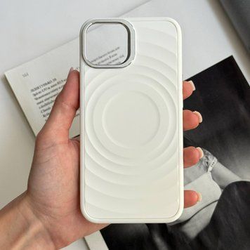 Противоударный силиконовый чехол с MagSafe Fantastic для iPhone 14 White