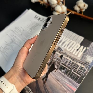 Чохол скляний з матовим обідком і магнітом Titanium Lux MagSafe для iPhone 16 Gold