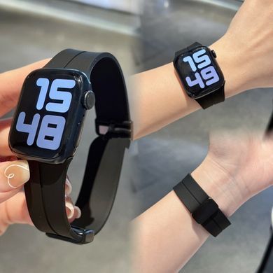 Силиконовый ремешок с магнитной застежкой для Apple Watch 38|40|41|42 (10 series) mm Black